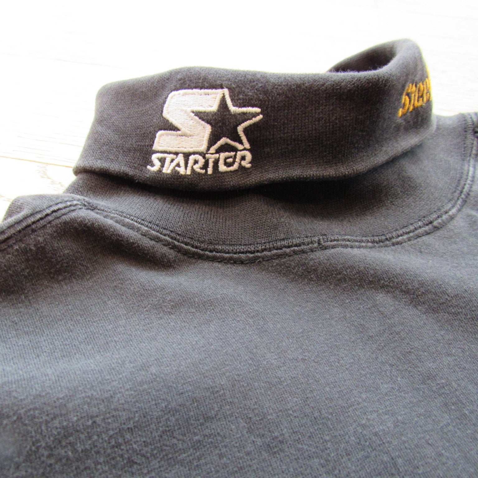 Steelers Embroidered Mock Neck Long Sleeve