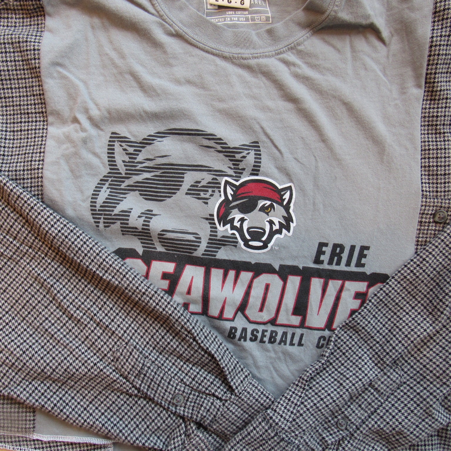 Seawolves Flannel (M/L) - Grey